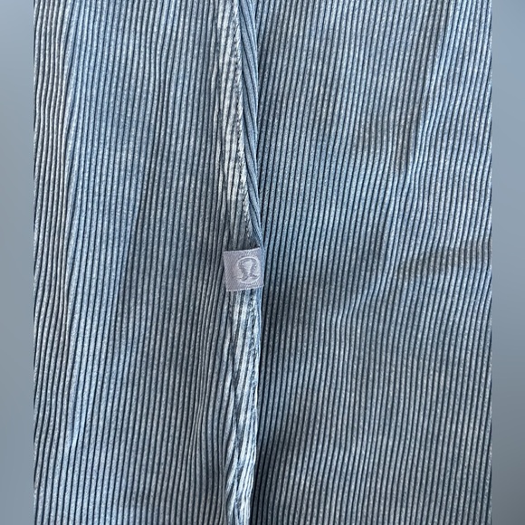 Lululemon Tank Top - Picture 3 of 3